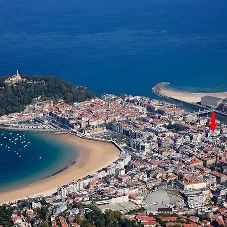 La Concha Attic By Feelfree *