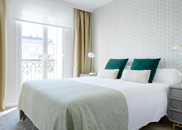 La Concha Attic By Feelfree Apartment *