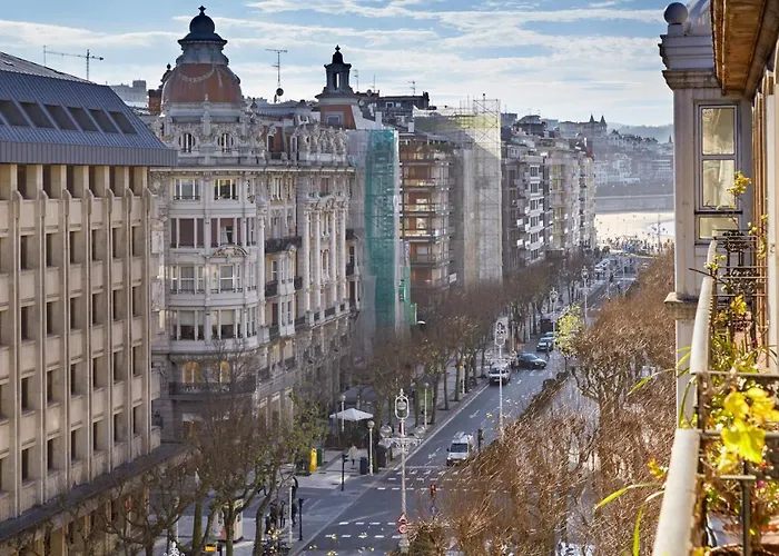 La Concha Attic By Feelfree アパート サン・セバスティアン